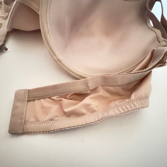 Fruit Of The Loom Ladies Style FT083 Beige Polyester Underwire Bra SZ 44D - Picture 10 of 10